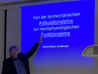 DROS®-Workshop in München am 21.-22. April 2023 mit Prof. Dr. Dr. h.c. Georg Meyer aus Greifswald.